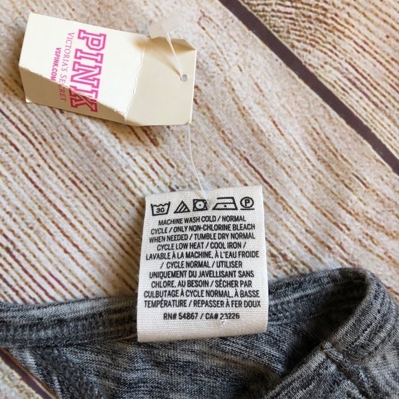 NWT VS Pink Tank - Picture 4 of 6